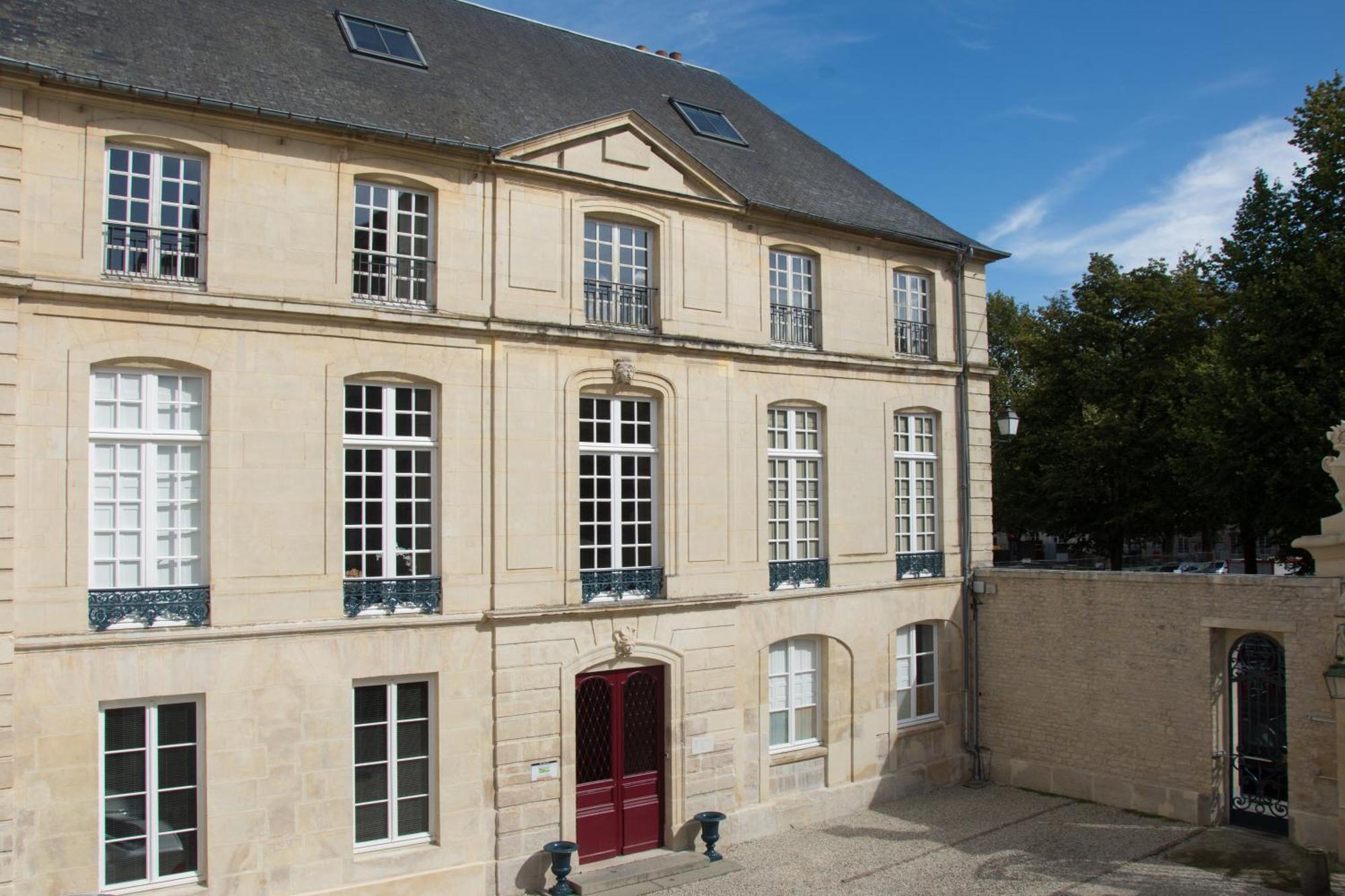 Villa Republique Normandie 凯恩 外观 照片
